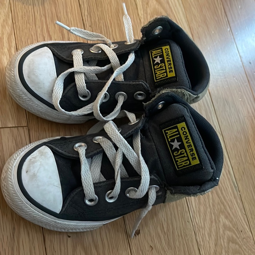 All star converse mid top kids sneakers